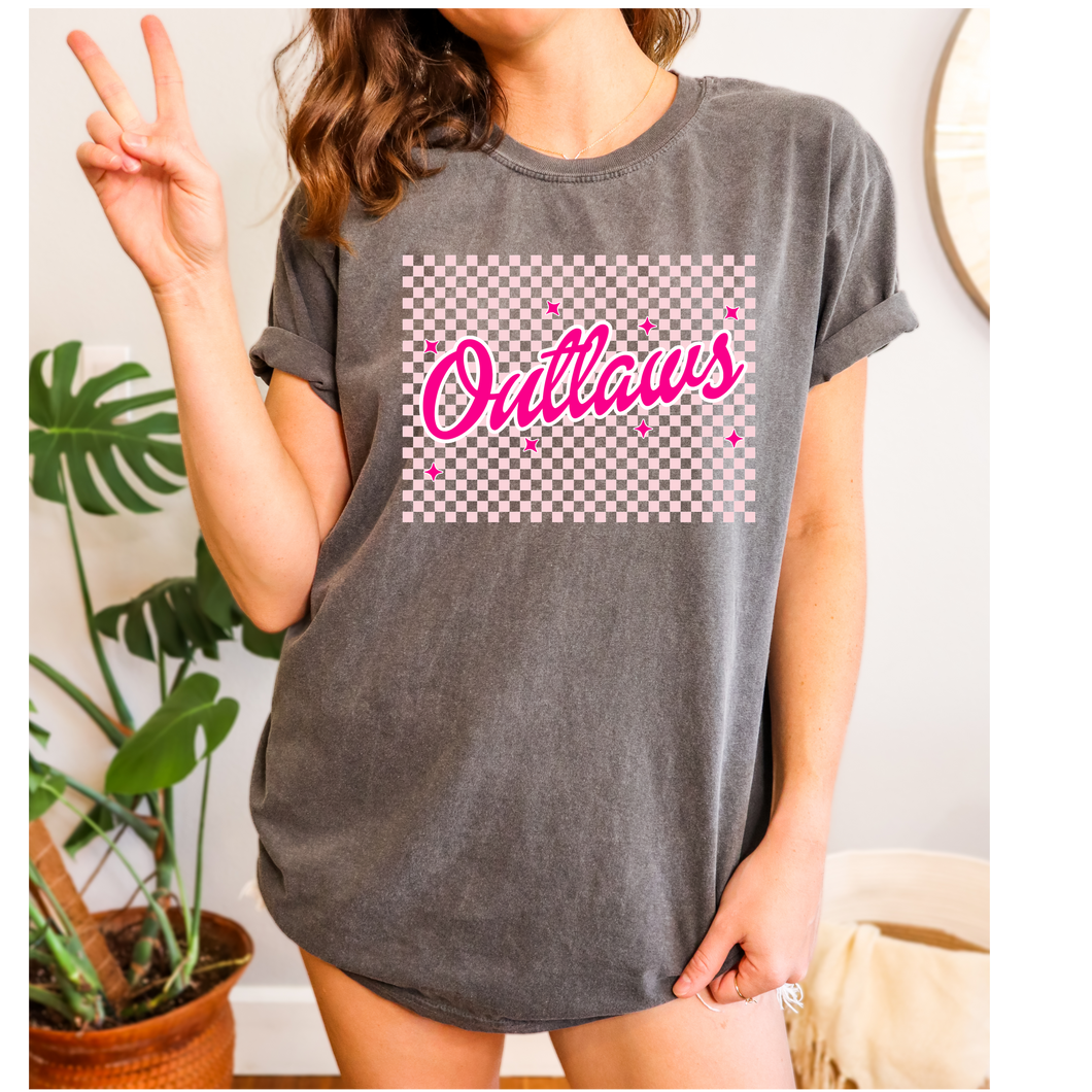 Checkered Outlaws