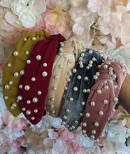 Load image into Gallery viewer, Pearl Knot Headbands
